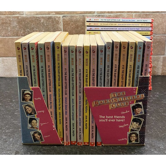 Babysitters Club Book Lot of 36 With Rare Bookends Photos Notebook Pages 1986-91 - Picture 2 of 12